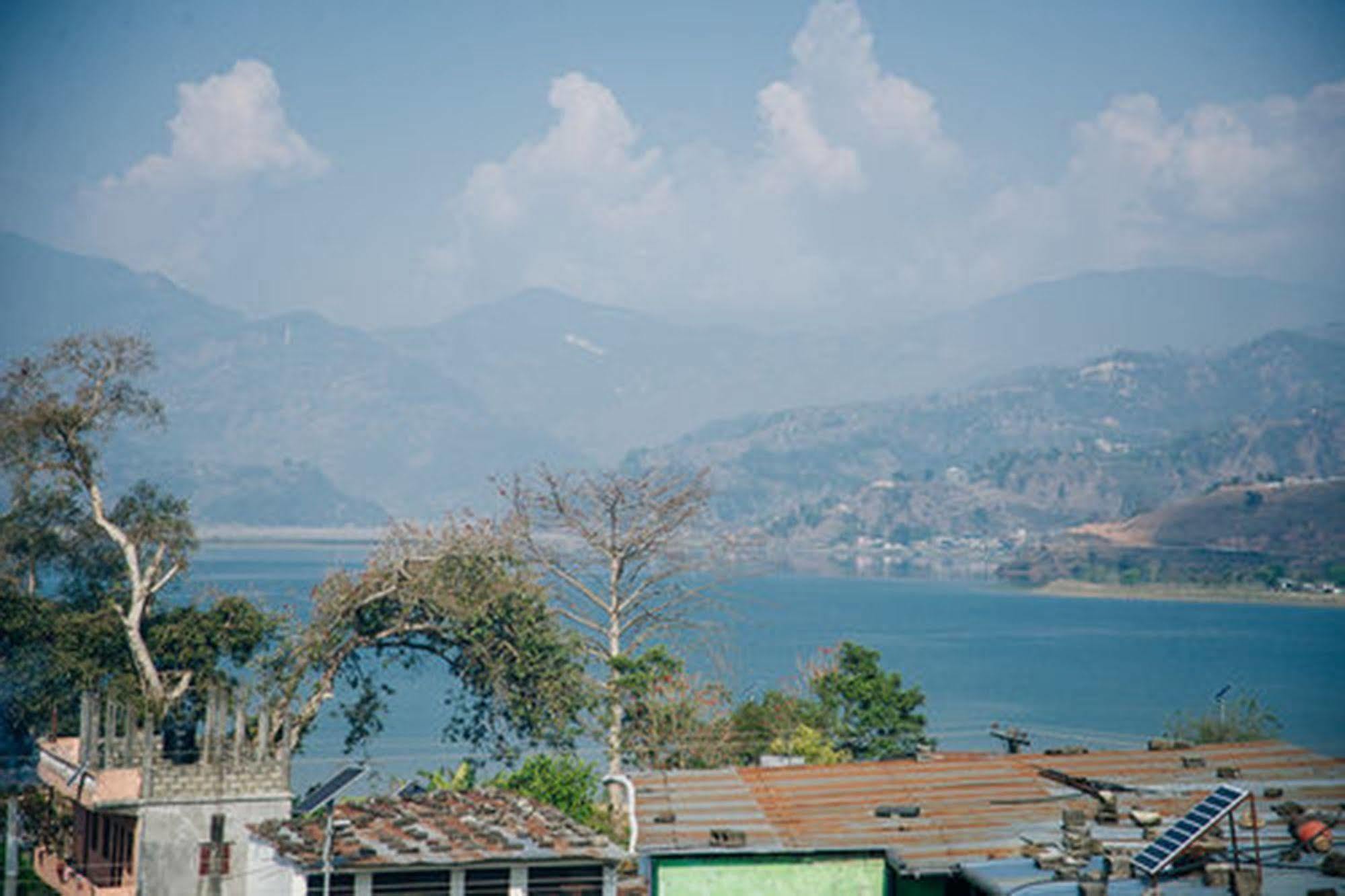 Hotel Mandala Pokhara Eksteriør billede
